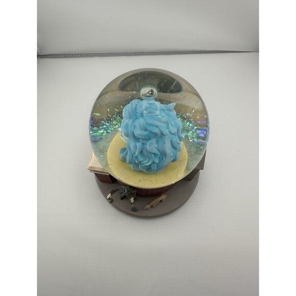 Disney "Madame Leota" Snow Globe from the Haunted Mansion Parks Exclusive - Picture 6 of 10